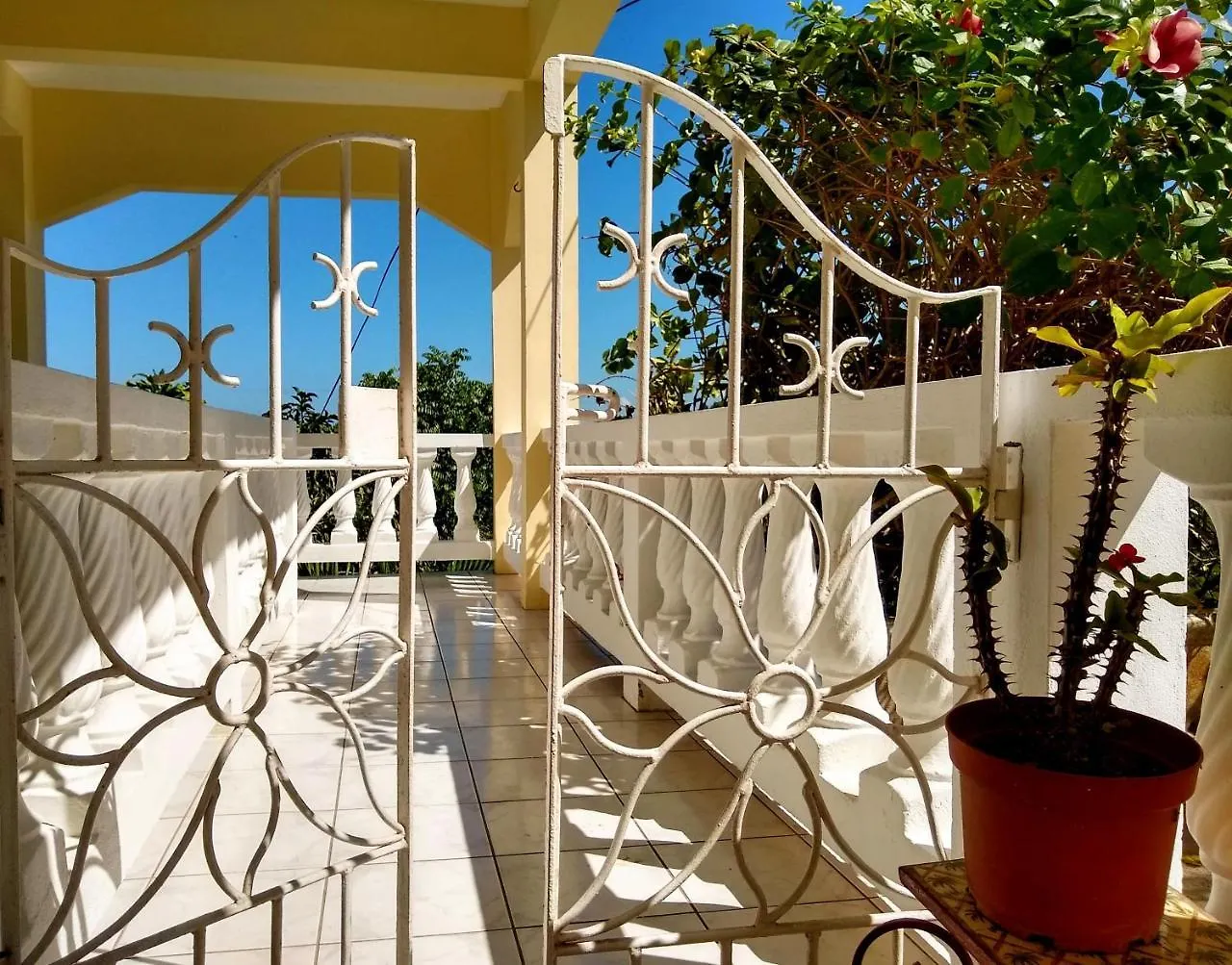 The Lion House Jamaica Villa Ocho Rios